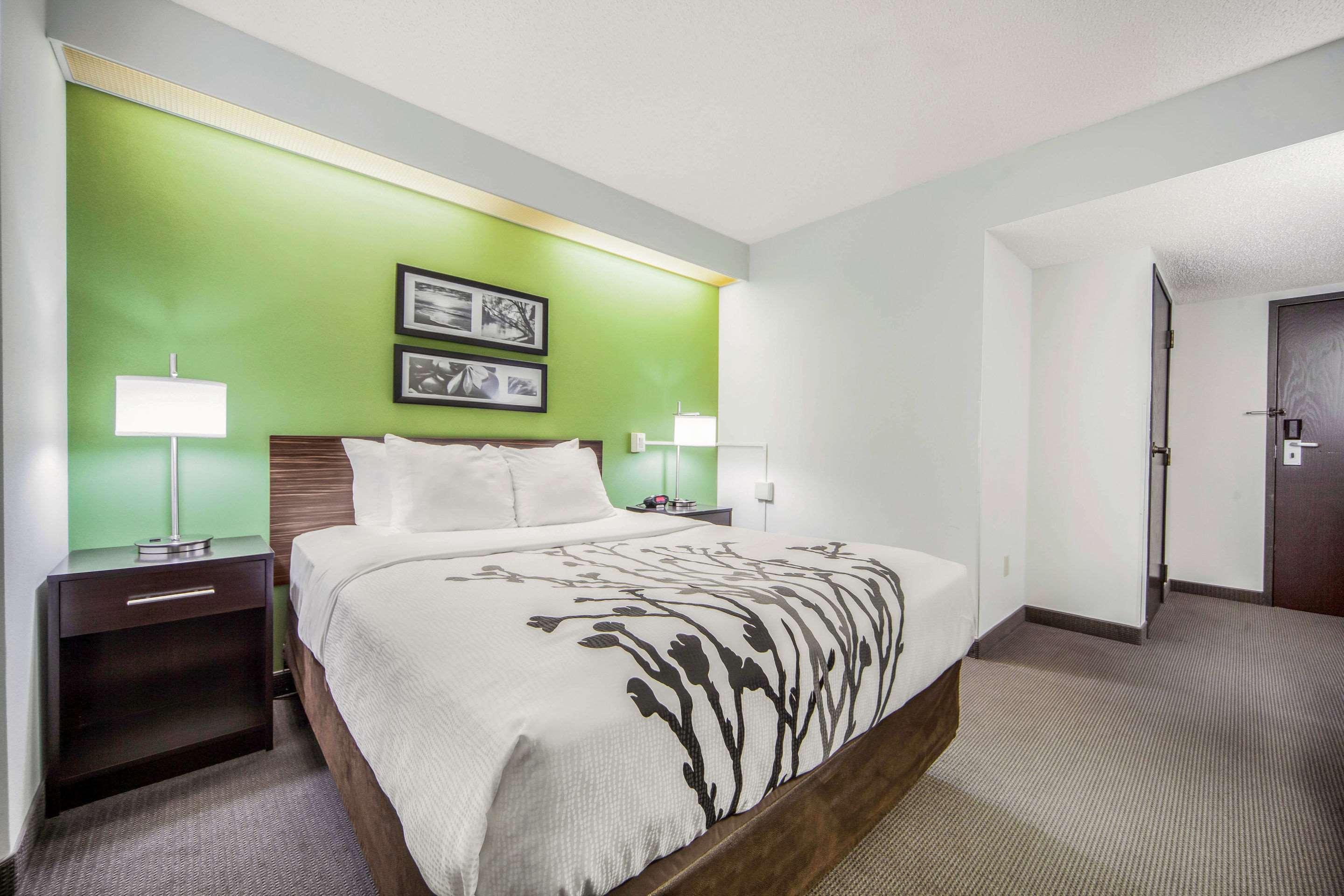 Sleep Inn & Suites Columbus Buitenkant foto