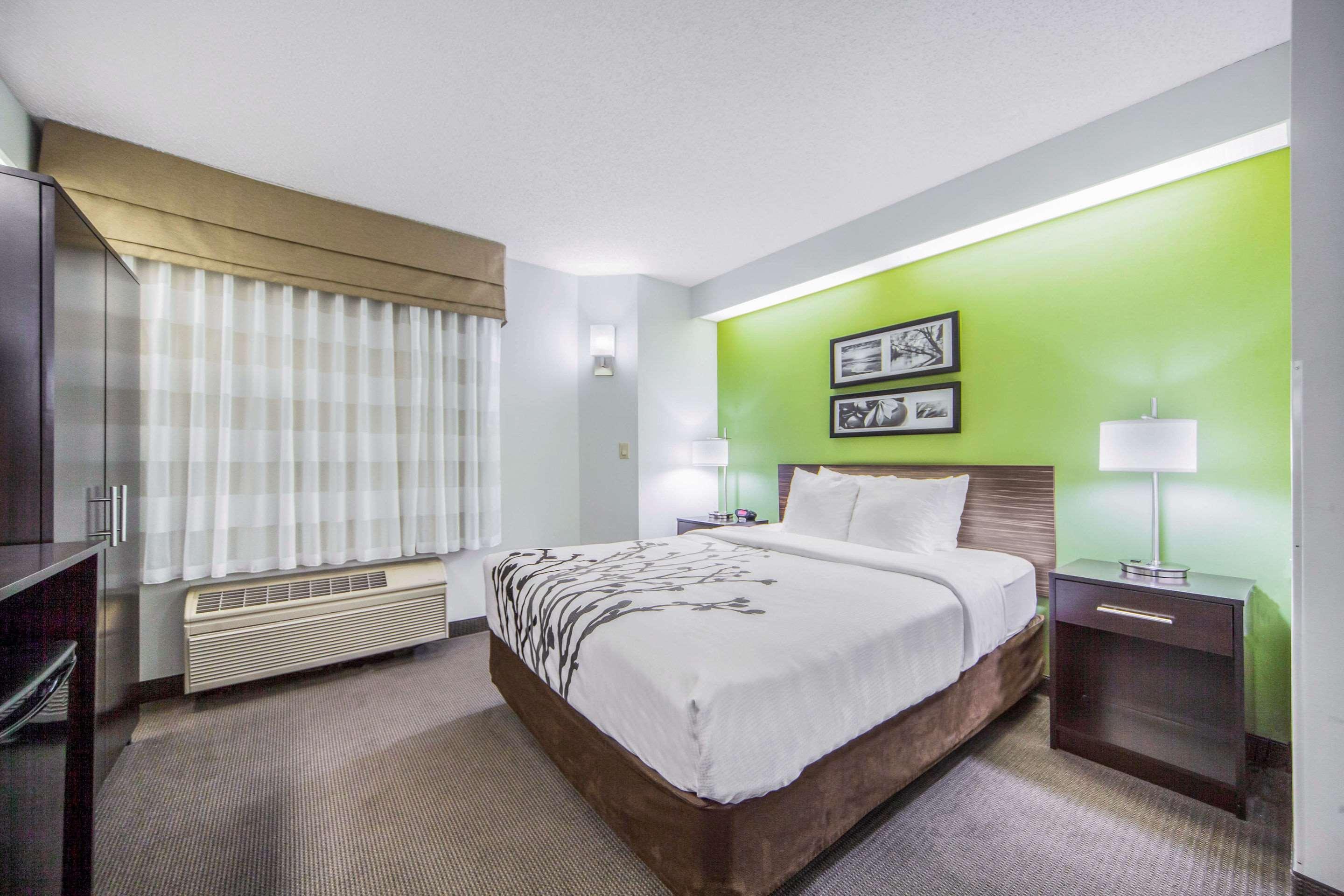 Sleep Inn & Suites Columbus Buitenkant foto